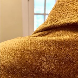 Sumptuous Isa & Co leather jacket.